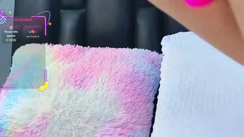 Aura online show from 22, 11, 2025