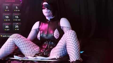 Aurathedoll  Tatersprecious online show from 1, 12, 2025