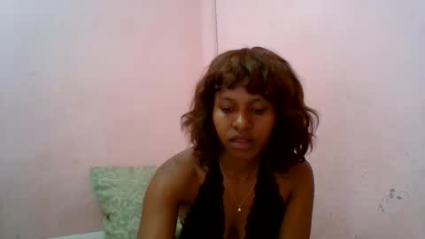 Snapshot of aurelia107 chatting on 1, 6, 2026 aurelia107 online show from 1, 6, 2026