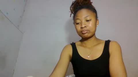 aurelie08 online show from 3, 6, 2026