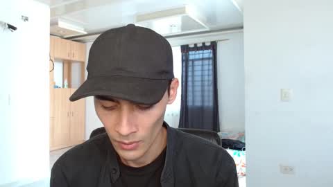 Snapshot of aureliv1 chatting on 4, 10, 2025 Aureliano online show from 4, 10, 2025