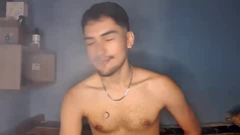 Snapshot of auron_merrow chatting on 28, 11, 2025 auron_merrow online show from 28, 11, 2025