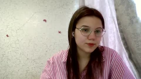 Snapshot of aurora_breeze chatting on 20, 4, 2026 Kiara Xanthe online show from 20, 4, 2026