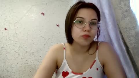 Snapshot of aurora_breeze chatting on 21, 4, 2026 Kiara Xanthe online show from 21, 4, 2026
