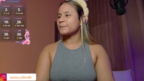 Snapshot of aurora_collins08 chatting on 27, 2, 2025 aurora_collins08 online show from 27, 2, 2025