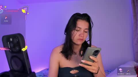 aurora_divine online show from 19, 5, 2026