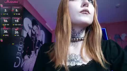 Snapshot of aurora_radiance chatting on 22, 9, 2025 Serena online show from 22, 9, 2025