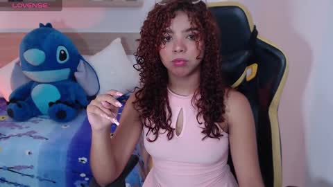 Snapshot of aurora_rodriguez chatting on 10, 12, 2024 aurora_rodriguez online show from 10, 12, 2024