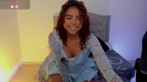 Snapshot of aurora_rodriguez chatting on 26, 2, 2025 aurora_rodriguez online show from 26, 2, 2025