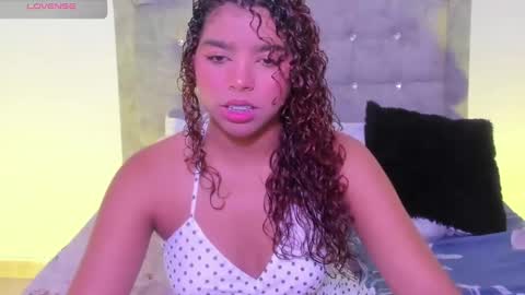 Snapshot of aurora_rodriguez chatting on 12, 3, 2025 aurora_rodriguez online show from 12, 3, 2025