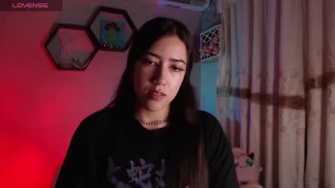 Snapshot of aurora_shy_ chatting on 24, 6, 2026 Aurora online show from 24, 6, 2026