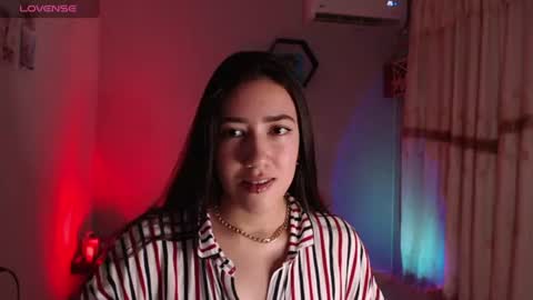 Snapshot of aurora_shy_ chatting on 19, 7, 2026 Aurora online show from 19, 7, 2026