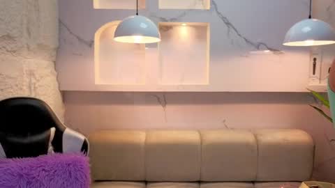 Snapshot of aurora_tp chatting on 4, 3, 2026 AURORA online show from 4, 3, 2026