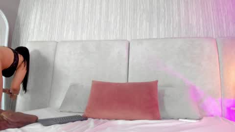 ...  ... online show from 29, 12, 2024