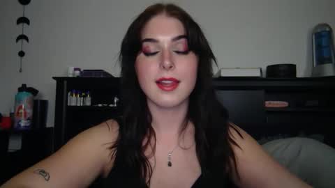 auroralightz1 online show from 2, 10, 2025