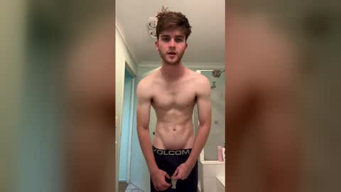 aussieboyethan online show from 1, 4, 2026