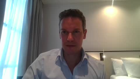 aussiesurfer0000 online show from 10, 2, 2025