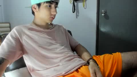 Snapshot of austin1119a chatting on 12, 1, 2026 austin1119a online show from 12, 1, 2026