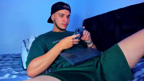 Snapshot of austin_curry chatting on 21, 12, 2024 A online show from 21, 12, 2024