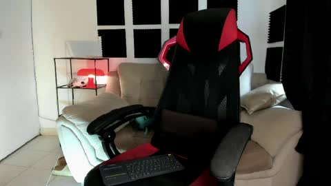 Austin online show from 8, 4, 2026