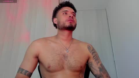 Snapshot of austintorres_ chatting on 23, 7, 2026 AustinTorres online show from 23, 7, 2026
