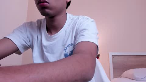 Snapshot of austintowers_ chatting on 1, 2, 2026 Ebony Austin online show from 1, 2, 2026