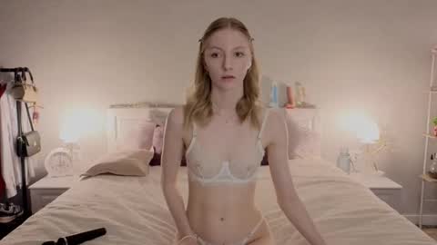 Annie online show from 20, 3, 2026