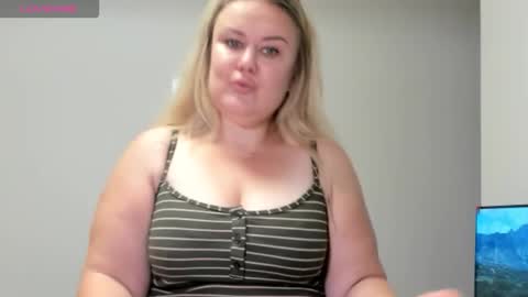 Snapshot of ava_bae chatting on 20, 9, 2025 ava_bae online show from 20, 9, 2025