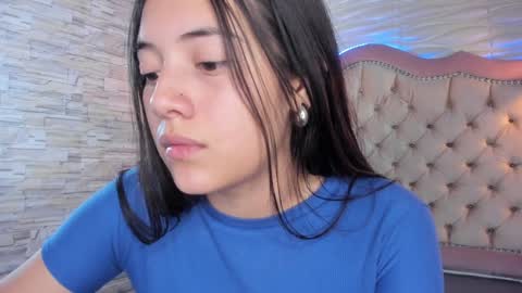 Snapshot of ava_broown chatting on 9, 1, 2025 online show from 9, 1, 2025
