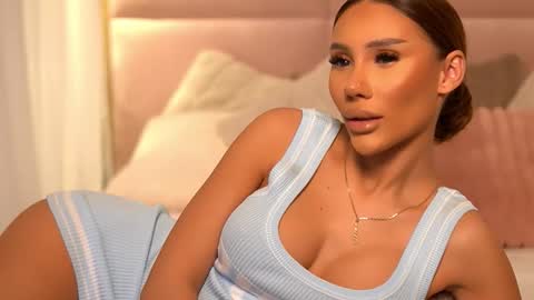 Ava online show from 9, 3, 2026