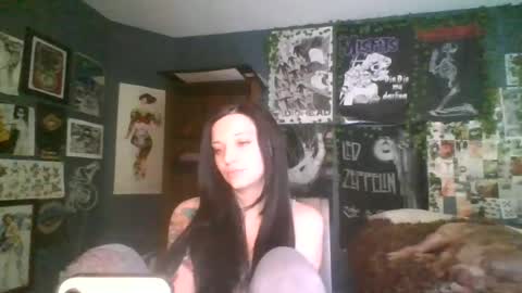 Snapshot of ava_mack chatting on 1, 7, 2026 Ava Mack online show from 1, 7, 2026