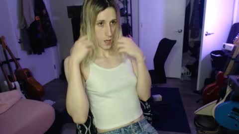 Snapshot of ava_reinhart_999 chatting on 22, 2, 2026 Ava online show from 22, 2, 2026