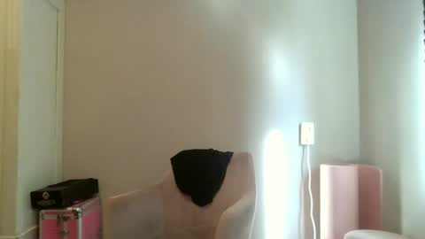 Snapshot of avajadey chatting on 10, 3, 2025 avajadey online show from 10, 3, 2025