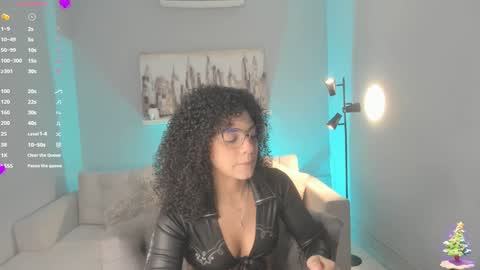 Snapshot of avalon_badger chatting on 16, 12, 2024 Avalon online show from 16, 12, 2024
