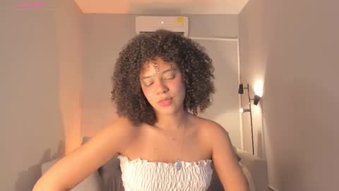 Snapshot of avalon_badger chatting on 23, 2, 2025 Avalon online show from 23, 2, 2025