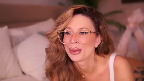 Snapshot of avamaddisson chatting on 17, 2, 2026 Ava online show from 17, 2, 2026