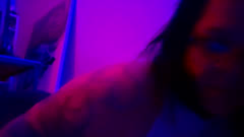 Snapshot of avaskye666 chatting on 26, 9, 2025 Ava online show from 26, 9, 2025