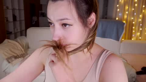 Snapshot of aveksmr chatting on 18, 1, 2025 Kate online show from 18, 1, 2025