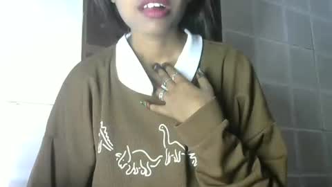 Snapshot of avery_lust01 chatting on 21, 2, 2026 avery_lust01 online show from 21, 2, 2026