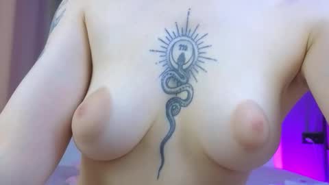 avgustina_love online show from 7, 2, 2026