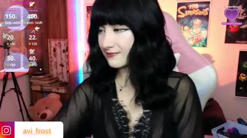 Snapshot of avi_frost chatting on 14, 2, 2025 Saraaaa independent model 3 online show from 14, 2, 2025