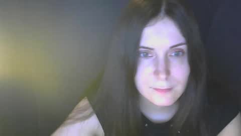 Snapshot of avialenne chatting on 27, 3, 2026 avialenne online show from 27, 3, 2026