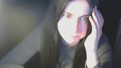 Snapshot of avialenne chatting on 13, 4, 2026 avialenne online show from 13, 4, 2026