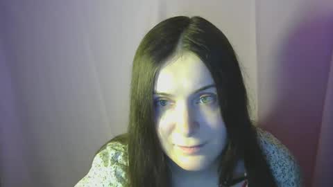 Snapshot of avialenne chatting on 24, 4, 2026 avialenne online show from 24, 4, 2026