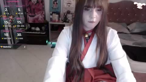 Abril online show from 4, 7, 2026