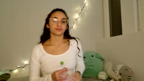 Avaia online show from 8, 1, 2026