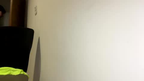 AndrewXxl independent online show from 6, 10, 2025