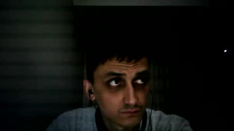 Snapshot of awesenheit chatting on 12, 10, 2025 awesenheit online show from 12, 10, 2025