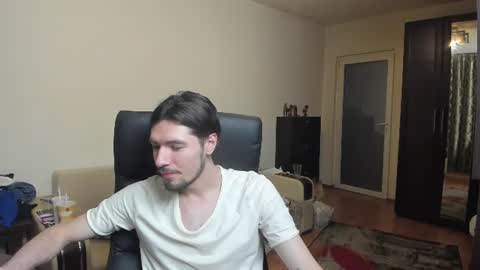 Snapshot of awesome_justin chatting on 7, 7, 2026 Justin online show from 7, 7, 2026
