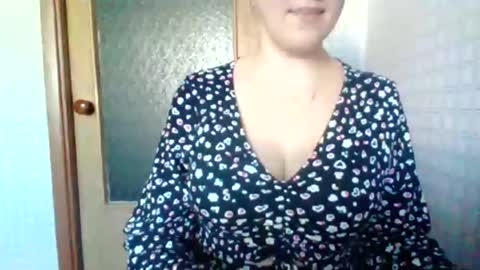 awesomeladyy online show from 9, 2, 2026